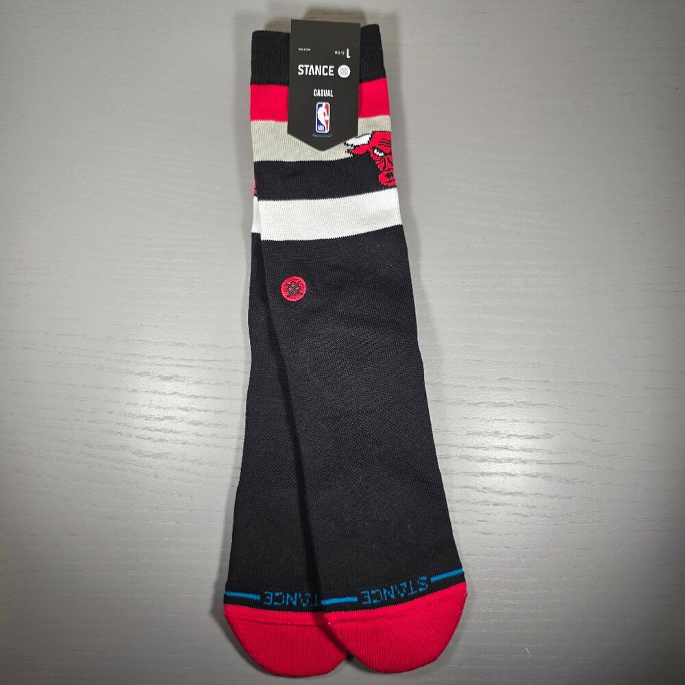 Chicago Bulls Stance NBA ST Crew Socks Men’s Large (9-13) Black/Red